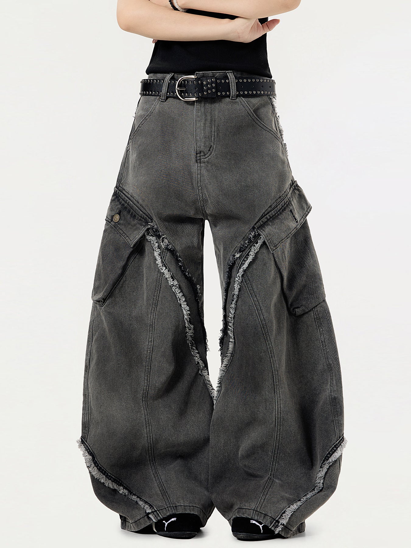 RAW EDGE WIDE LEG JEANS