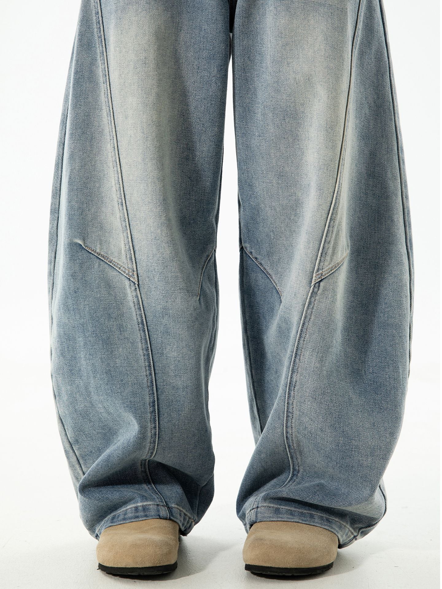 DIVISION AGED JEANS